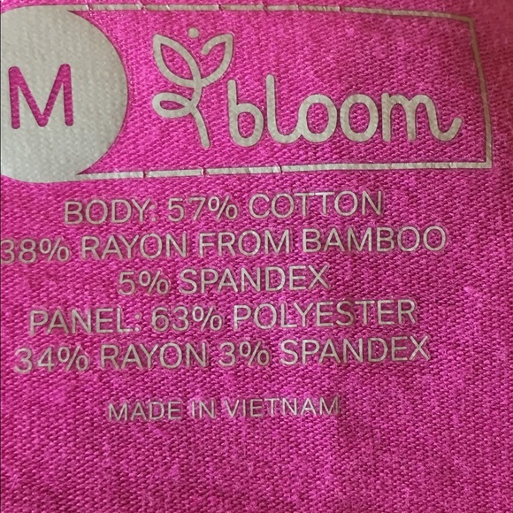 Bloom yoga top pink boat neck draped front - Picture 4 of 4